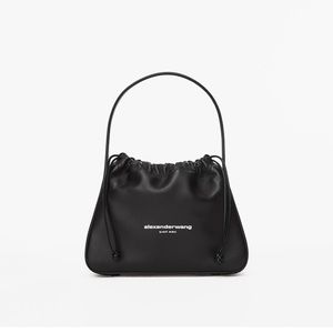 Alexander want Ryan bag in leather